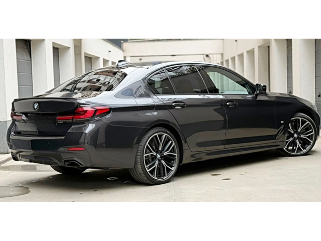 BMW 540 BMW 540d * * Individual* H/K* M Premium Fullmax - автомобили, коли, обяви за нови и употребявани 6