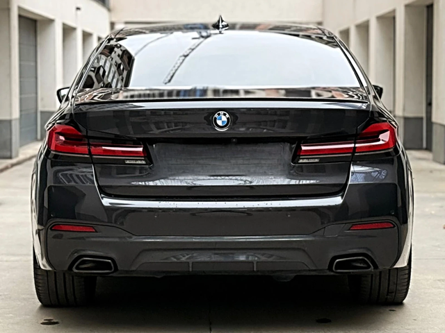 BMW 540 BMW 540d * * Individual* H/K* M Premium Fullmax - автомобили, коли, обяви за нови и употребявани 9