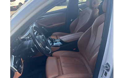 BMW 540 * 540i xDrive * CARFAX * ЦЕНА ДО БГ - автомобили, коли, обяви за нови и употребявани 13