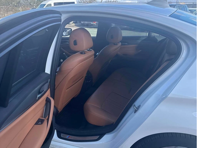 BMW 540 * 540i xDrive * CARFAX * ЦЕНА ДО БГ - автомобили, коли, обяви за нови и употребявани 14