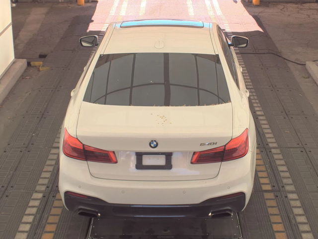 BMW 540 M SPORT LINE* Head up* GESTURE* Distronic* HARMAN* - автомобили, коли, обяви за нови и употребявани 4