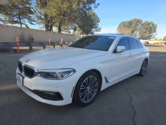 BMW 540 i - автомобили, коли, обяви за нови и употребявани 0