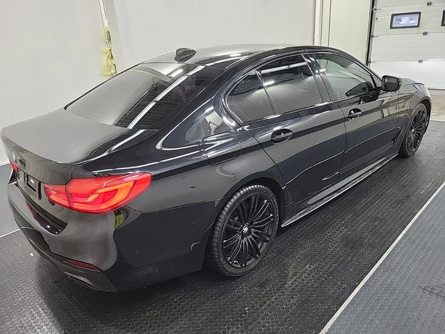 BMW 540 * M PACK* 360CAM* PANO* H&K* - автомобили, коли, обяви за нови и употребявани 3