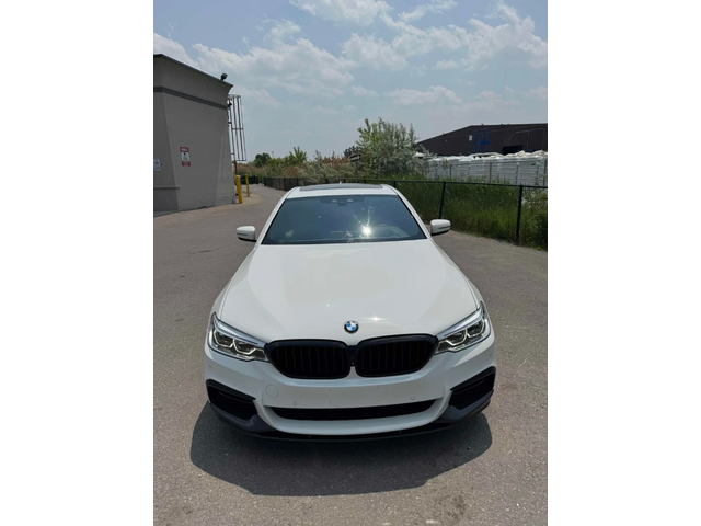 BMW 540 M-pkg* Harman/Kardon* 360View* Подгрев* Пано - автомобили, коли, обяви за нови и употребявани 1