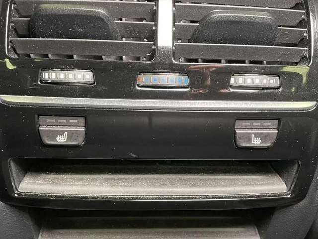 BMW 540 M-pkg* Shadow line* Soft-Close* Massage* Distronic - автомобили, коли, обяви за нови и употребявани 12