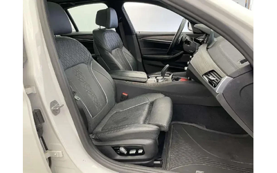 BMW 540 M-pkg* Shadow line* Soft-Close* Massage* Distronic - автомобили, коли, обяви за нови и употребявани 14