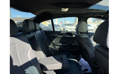 BMW 540 M-pkg* Harman/Kardon* Soft-Close* Обдух* Head-Up* - автомобили, коли, обяви за нови и употребявани 16