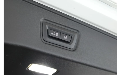 BMW 540 d xDrive M-Sport PRO - автомобили, коли, обяви за нови и употребявани 7