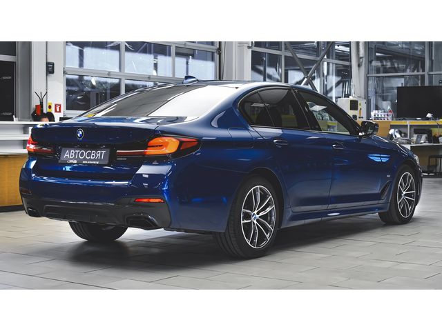 BMW 540 i xDrive M Sport Sportautomatic - автомобили, коли, обяви за нови и употребявани 5