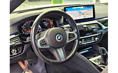 BMW 540 M/XD/ГАРАНЦИЯ/LASER/DISTR/HUD/ПОДГР/CAR PLAY/ВАКУМ - автомобили, коли, обяви за нови и употребявани 8