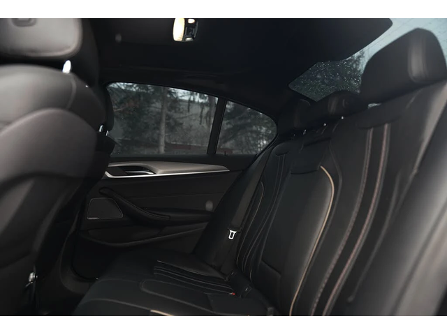 BMW 540 i xDrive* Heads-up* подгрев* 360 кам.* KEYLESS* - автомобили, коли, обяви за нови и употребявани 8