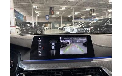 BMW 540 I xDrive* M-пакет* Harman/Kardon* подгрев* шибида - автомобили, коли, обяви за нови и употребявани 11