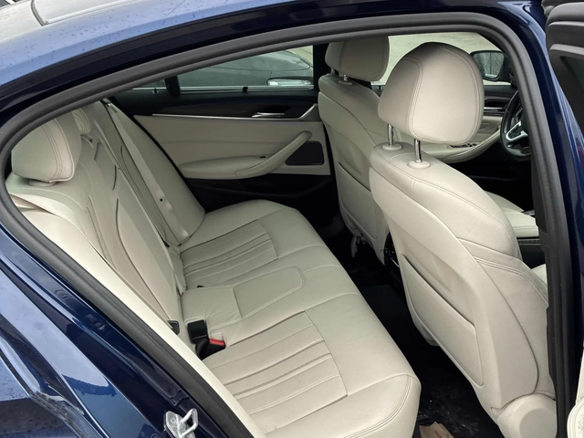 BMW 540 M* SPORT* XDRIVE* HARMON* KARDON* 360КАМЕРА* LANE* - автомобили, коли, обяви за нови и употребявани 10