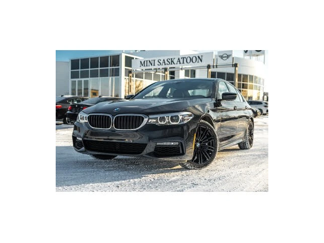 BMW 540 * М-Package* * HeadUp* AвтоКредит* (ЦЕНА ДО БГ) - автомобили, коли, обяви за нови и употребявани 0