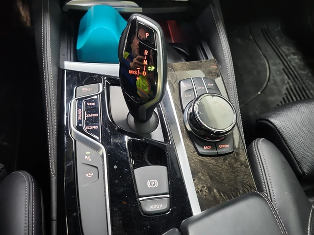 BMW 540 M-Pack* H&K* Масаж* Обдухване - автомобили, коли, обяви за нови и употребявани 9