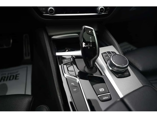 BMW 540 xDrive /360/Harman Kardon/M Пакет - автомобили, коли, обяви за нови и употребявани 14