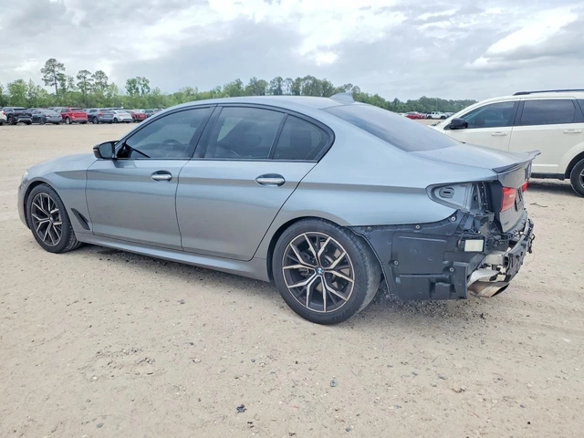 BMW 540 M PACK| DISTRONIC| HARMAN/KARDON| GESTURE| - автомобили, коли, обяви за нови и употребявани 3