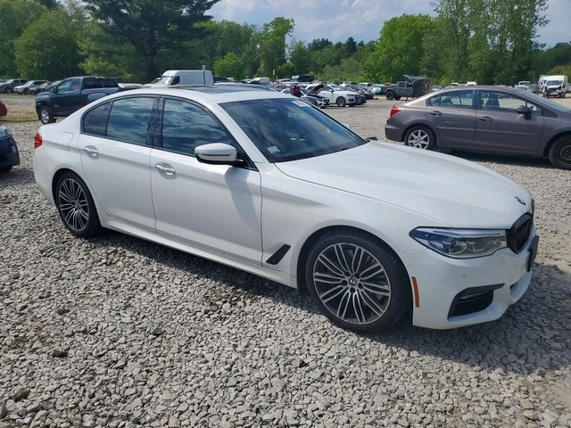BMW 540 XI M PACK| SOFT CLOSE| GESTURE| HARMAN| ЩОРИ - автомобили, коли, обяви за нови и употребявани 0