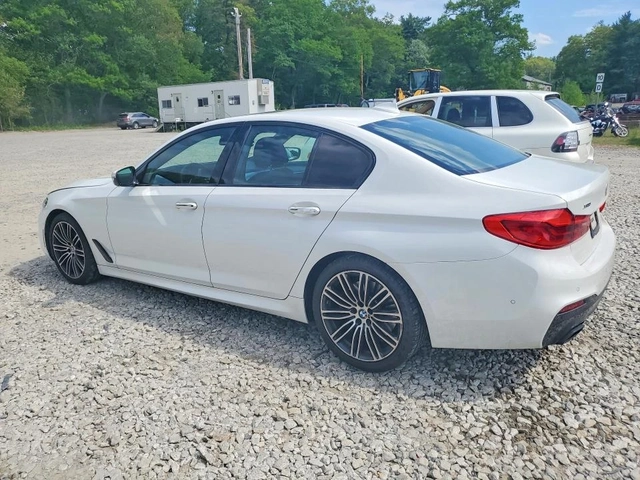 BMW 540 XI M PACK| SOFT CLOSE| GESTURE| HARMAN| ЩОРИ - автомобили, коли, обяви за нови и употребявани 3