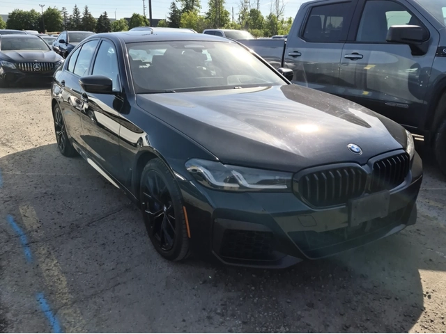 BMW 700 2022 BMW 5 Series 540i xDrive M Sport - автомобили, коли, обяви за нови и употребявани 1