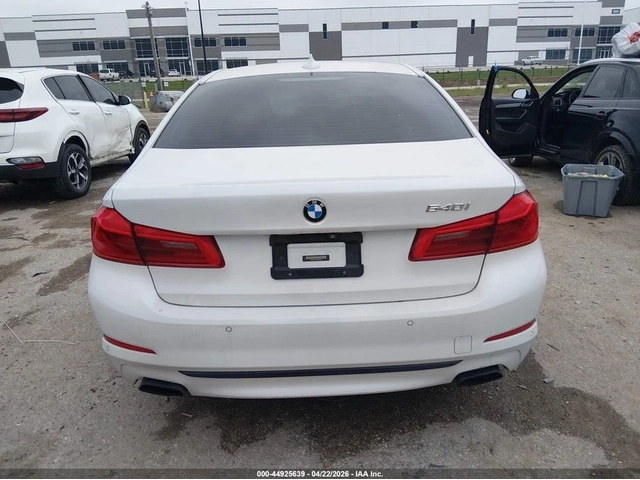 BMW 540 HEAD UP* 360* ВАКУМ* ADAPTIVE LED - автомобили, коли, обяви за нови и употребявани 14