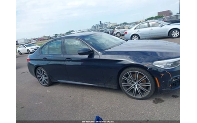 BMW 540 xDrive* M-Sport* HARMAN KARDON* ПОДГРЕВ* ШИБИДАХ* - автомобили, коли, обяви за нови и употребявани 10