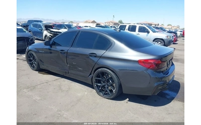BMW 540 i* M-PACK/HEAD-UP/H&K SOUND - автомобили, коли, обяви за нови и употребявани 6