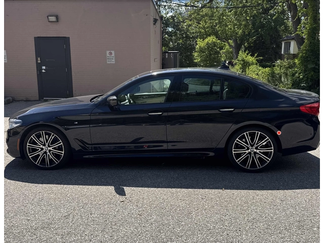 BMW 540 | Soft Close | Масаж | Обдух | Display Key | - автомобили, коли, обяви за нови и употребявани 1