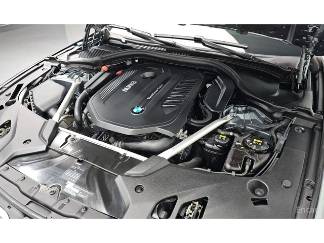 BMW 540 XDRIVE - автомобили, коли, обяви за нови и употребявани 3