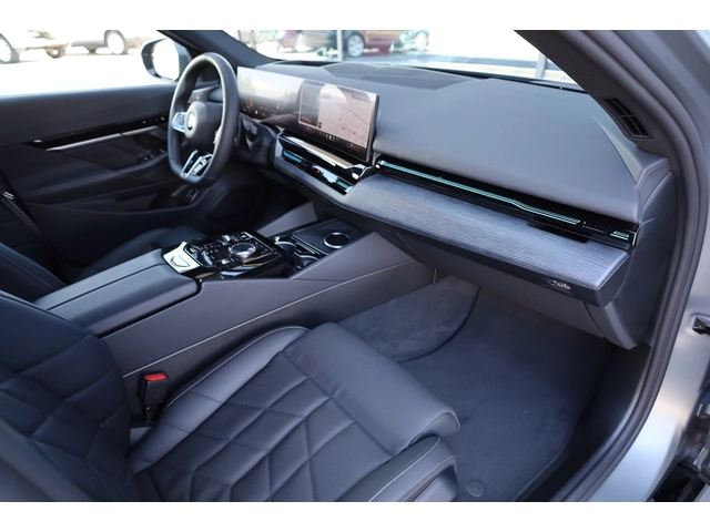 BMW 540 M SPORT PRO* XDRIVE* BOWERS&WILKINS* 360* - автомобили, коли, обяви за нови и употребявани 13