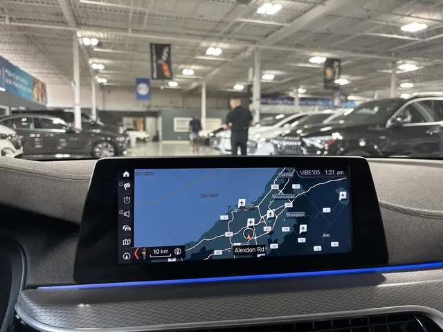 BMW 540 540i xDrive Sedan AWD - автомобили, коли, обяви за нови и употребявани 12