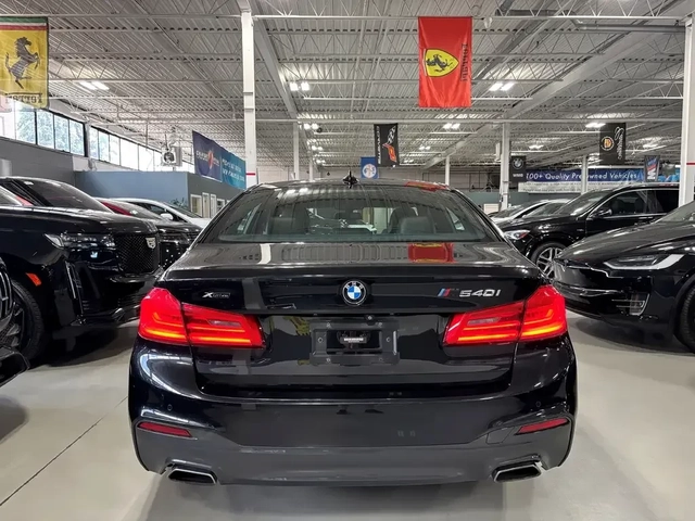 BMW 540 540i xDrive Sedan AWD - автомобили, коли, обяви за нови и употребявани 4