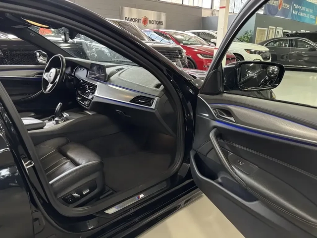 BMW 540 540i xDrive Sedan AWD - автомобили, коли, обяви за нови и употребявани 8