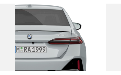 BMW 540d xDrive Sedan - автомобили, коли, обяви за нови и употребявани 6