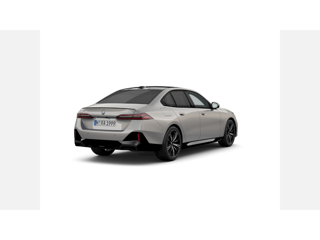 BMW 540d xDrive Sedan - автомобили, коли, обяви за нови и употребявани 1