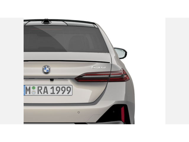 BMW 540d xDrive Sedan - автомобили, коли, обяви за нови и употребявани 5