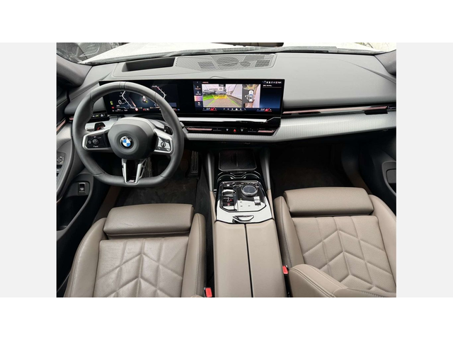 BMW 540d xDrive Туринг - автомобили, коли, обяви за нови и употребявани 6