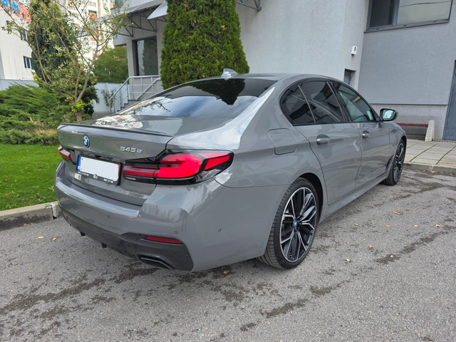 BMW 545 M Sport - автомобили, коли, обяви за нови и употребявани 3
