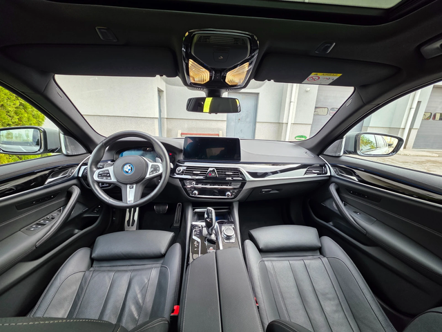 BMW 545 M Sport - автомобили, коли, обяви за нови и употребявани 4