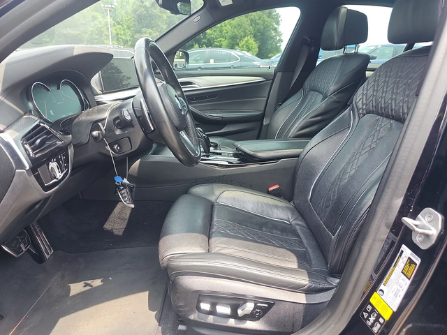 BMW 550 M550* МАСАЖ* 360* HEADUP* HARMAN* DISTRONIK* ОБДУХ - автомобили, коли, обяви за нови и употребявани 9