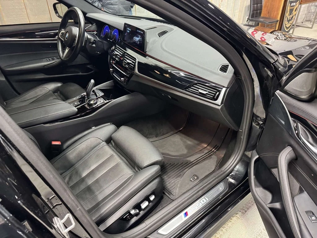 BMW 550 * xDrive * CARFAX * ЦЕНА ДО БГ - автомобили, коли, обяви за нови и употребявани 10