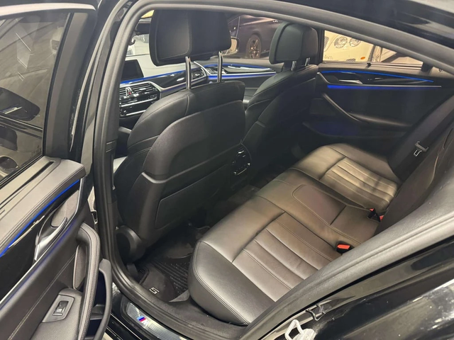 BMW 550 * xDrive * CARFAX * ЦЕНА ДО БГ - автомобили, коли, обяви за нови и употребявани 11