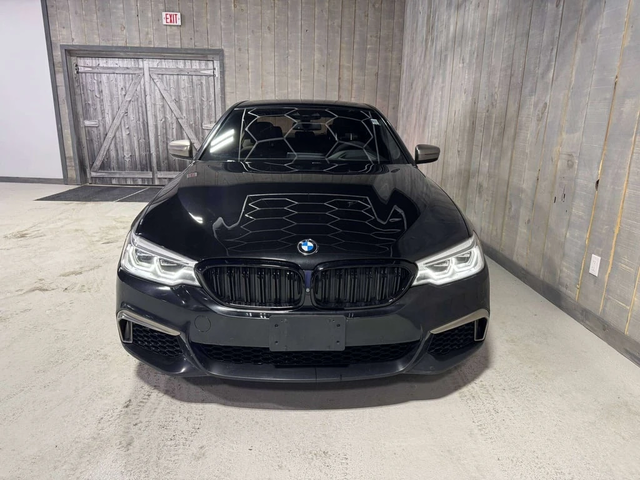 BMW 550 * xDrive * CARFAX * ЦЕНА ДО БГ - автомобили, коли, обяви за нови и употребявани 2