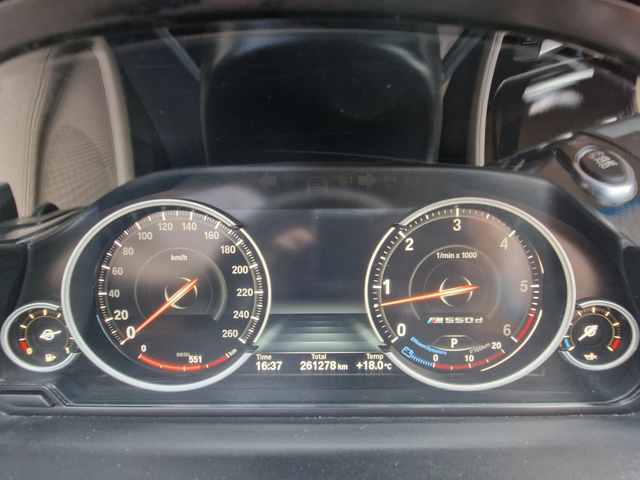 BMW 550 M550d xDrive - автомобили, коли, обяви за нови и употребявани 12