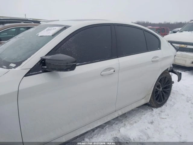 BMW 550 M550I XDRIVE - автомобили, коли, обяви за нови и употребявани 7