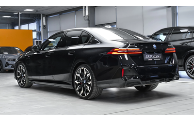 BMW 550 e xDrive M Sport Pro PHEV Steptronic - автомобили, коли, обяви за нови и употребявани 6