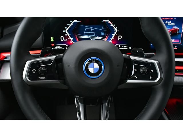 BMW 550 e xDrive M Sport Pro PHEV Steptronic - автомобили, коли, обяви за нови и употребявани 8