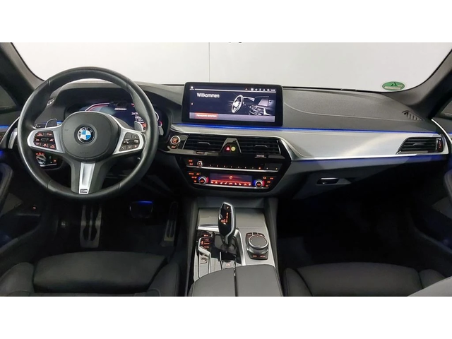 BMW 550 M550i - автомобили, коли, обяви за нови и употребявани 4