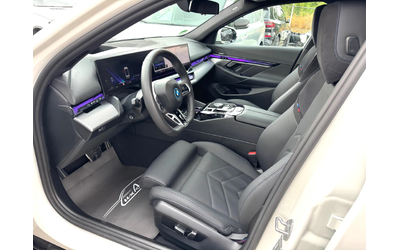 BMW 550 E#M PERFORMANCE PACK#NAPPA#ОБДУХВАНЕ#H&K#ГАРАНЦИЯ - автомобили, коли, обяви за нови и употребявани 8