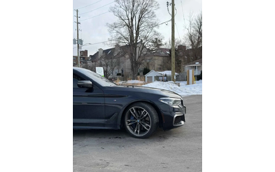 BMW 550 M550I С РЕГИСТРАЦИЯ & АВТО КРЕДИТ - автомобили, коли, обяви за нови и употребявани 12